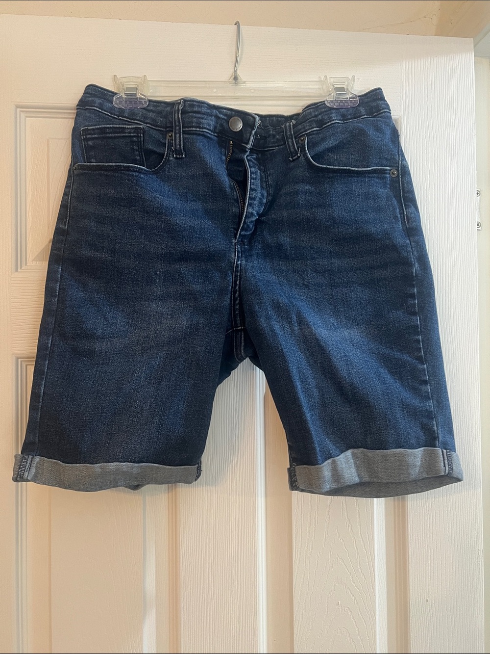 Universal Thread Dark Indigo Cuffed Jean Shorts